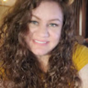 Meet your Posher, Danika